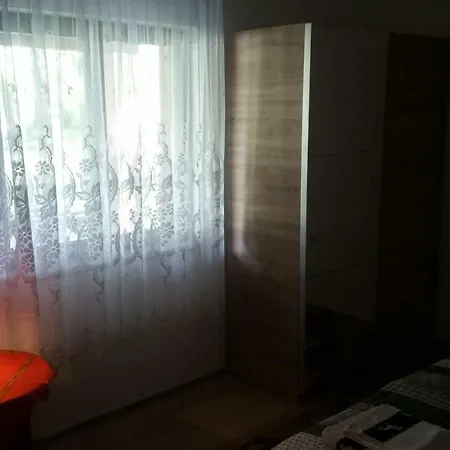 Apartments Fiume Porec Exterior photo